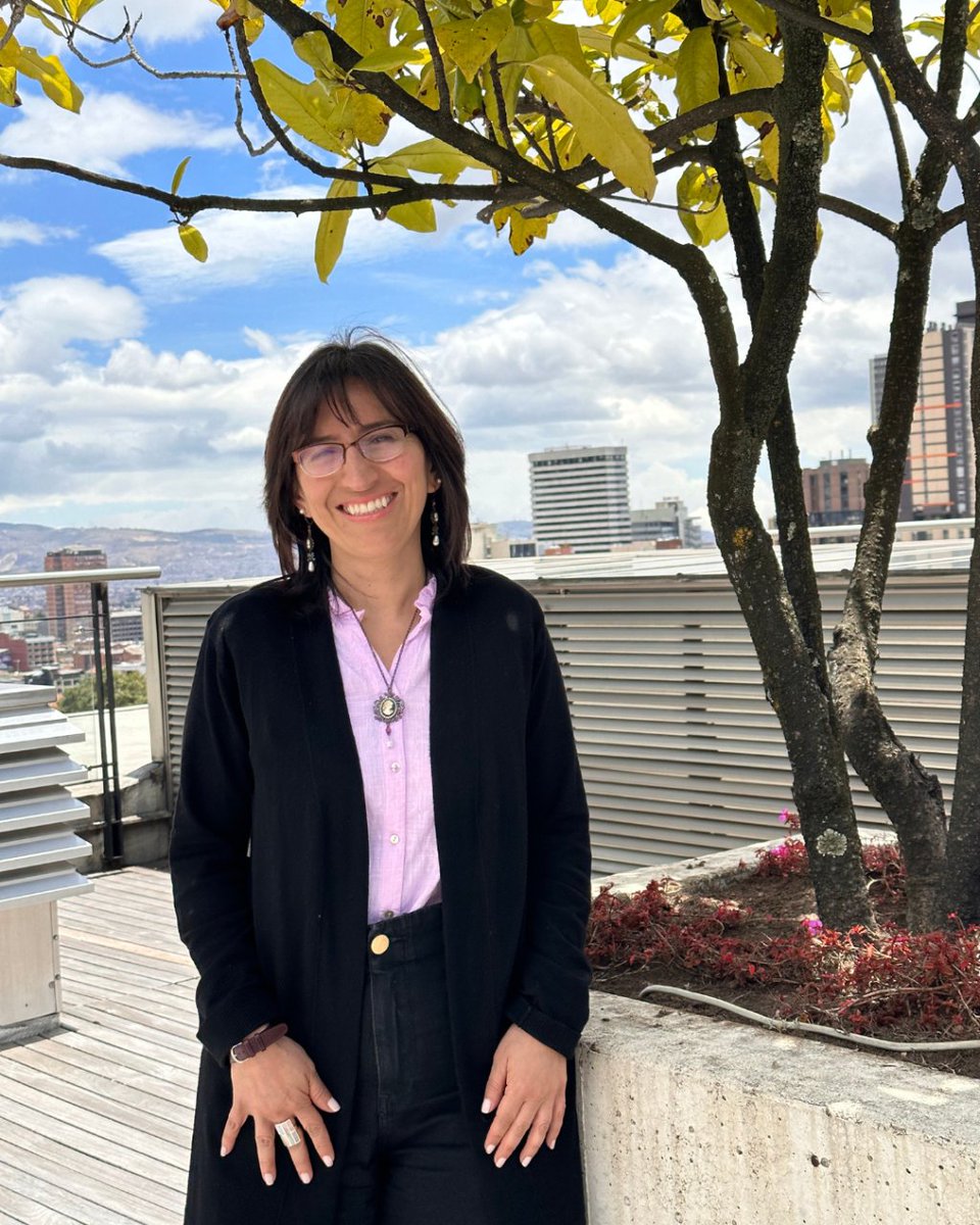 DISCuniandes's tweet photo. 👏 #OrgulloDISC María del Pilar Villamil es nombrada Coordinadora de la Maestría en Ingeniería de Información (MINE) del Departamento de Ingeniería de Sistemas y Computación.

👉 Conoce más de nuestra Coordinadora MINE aquí: https://t.co/OLcUwJDEwb https://t.co/1zs609Fr5d