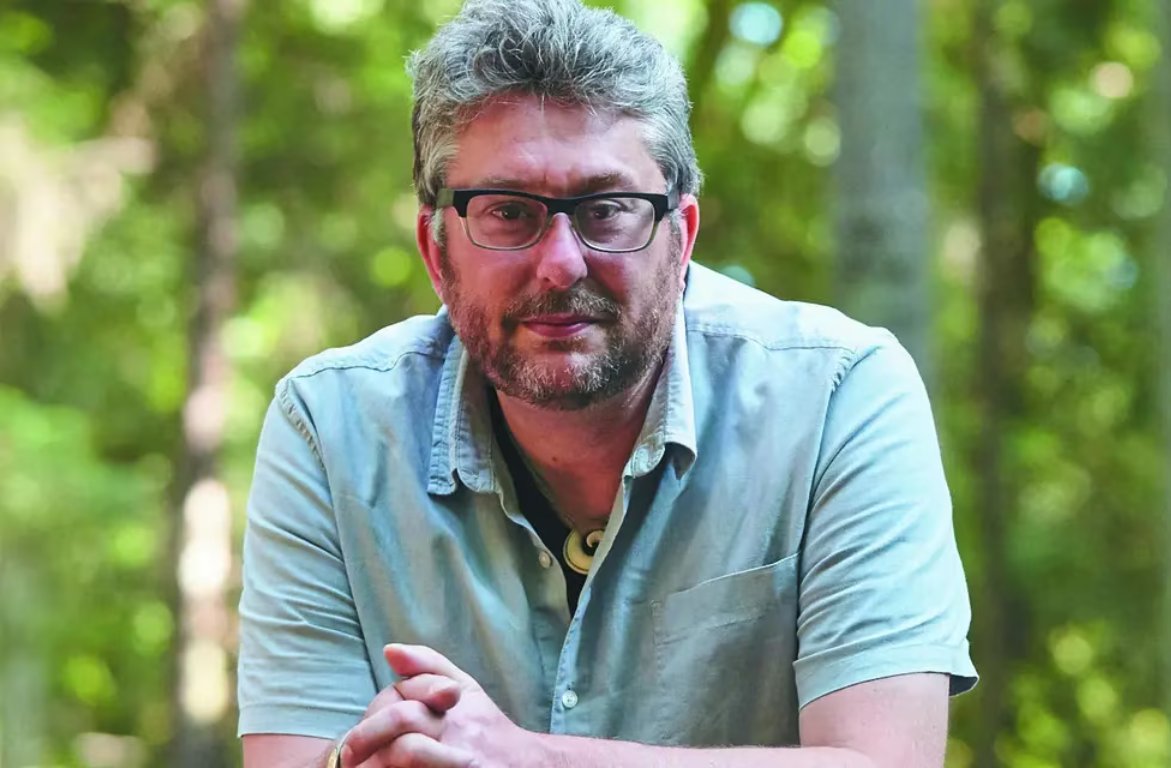 <a href="/JasonFMcLennan/">Jason F. McLennan</a>, a global leader in green building, is designing a groundbreaking camp for the future #copper mine at Los Azules, in San Juan, Argentina.⛏️🌿
The aim is to make #mining #sustainable, protect water quality, and set a new industry standard.
mcewenmining.com/files/doc_file…