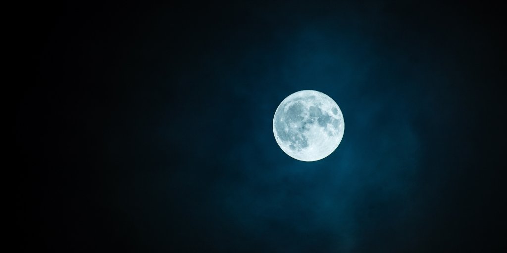 IUMedSchool's tweet photo. Alexander B. Niculescu, MD, PhD, and his team have made discoveries surrounding the lore idea that severe mental health issues increase during full moon phases. Read more on what the team found: https://t.co/geBm04vXCD https://t.co/mTxUOQcCDk