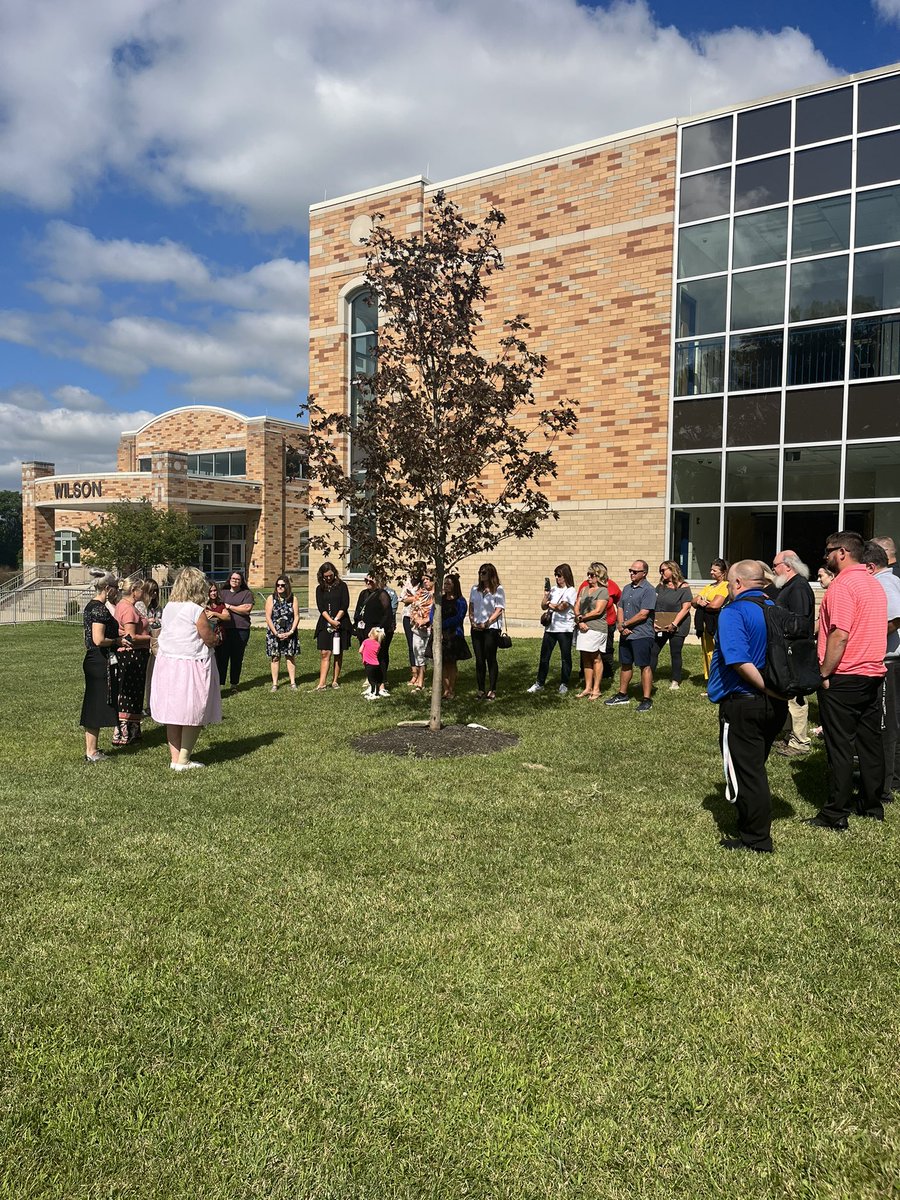 jesseweisbrod's tweet photo. Beautiful Tree &amp; Rock dedication ceremony to honor Wilson’s fallen Knights. Special thank you to Mrs. Armstrong for putting this together &amp; Mrs. Thompson and her family for the tree donation. This truly is a special place 💙 #KnightsUnited 💙💙💙💙 https://t.co/7zl47N7IGk