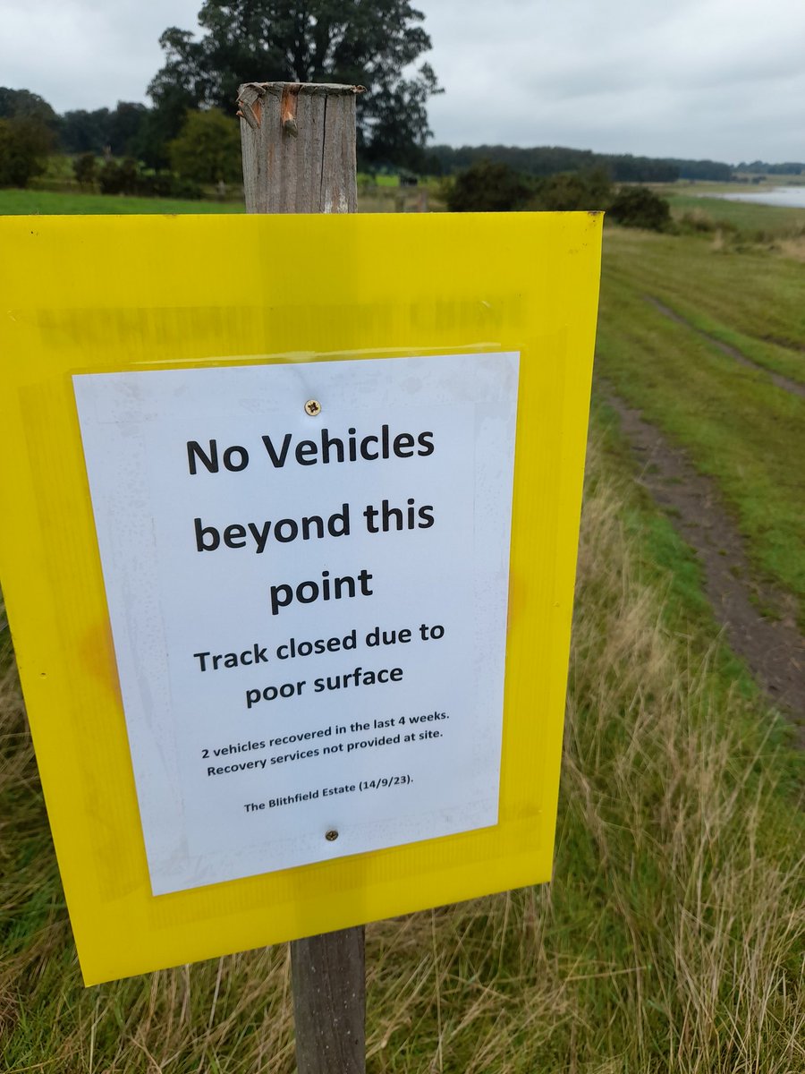 BlithfieldRes's tweet photo. The track beyond the big oak on the reservoirs north water (Hall side) is closed to permit vehicles due to poor surface.
@WestMidBirdClub @BlithFishery https://t.co/b9hAaoqhNl
