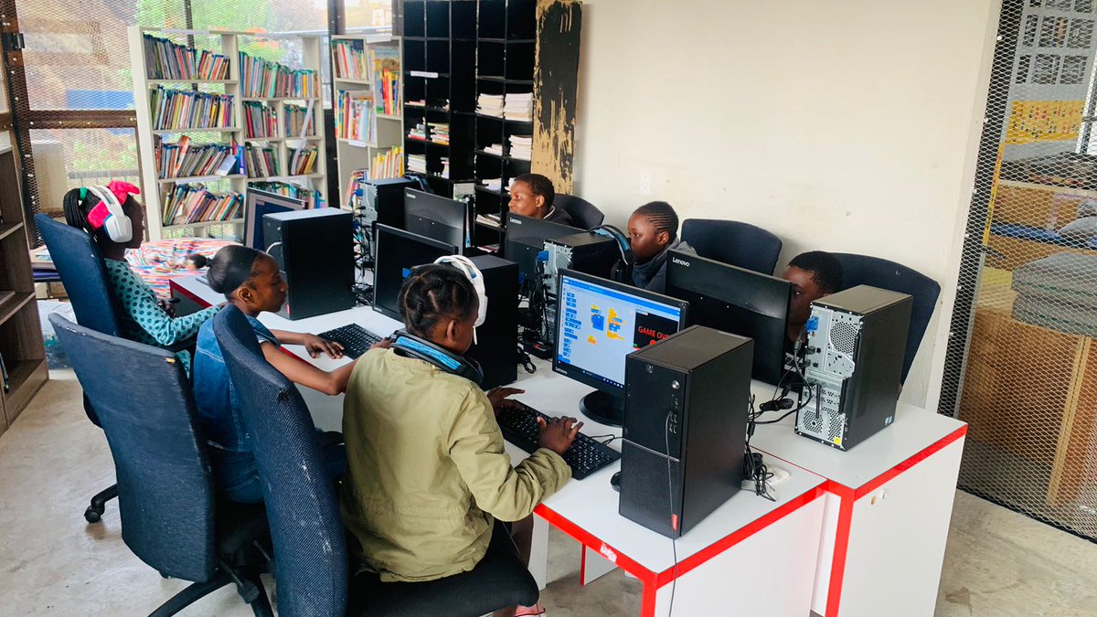 CodeNgwana_1's tweet image. Enroll your child with us today on your website: codengwana.co.za 
.
.
.
#codengwana #codinglessons #codingforbeginners #codingforkids JHB CBD Malema Khayi Mbau Stage 7