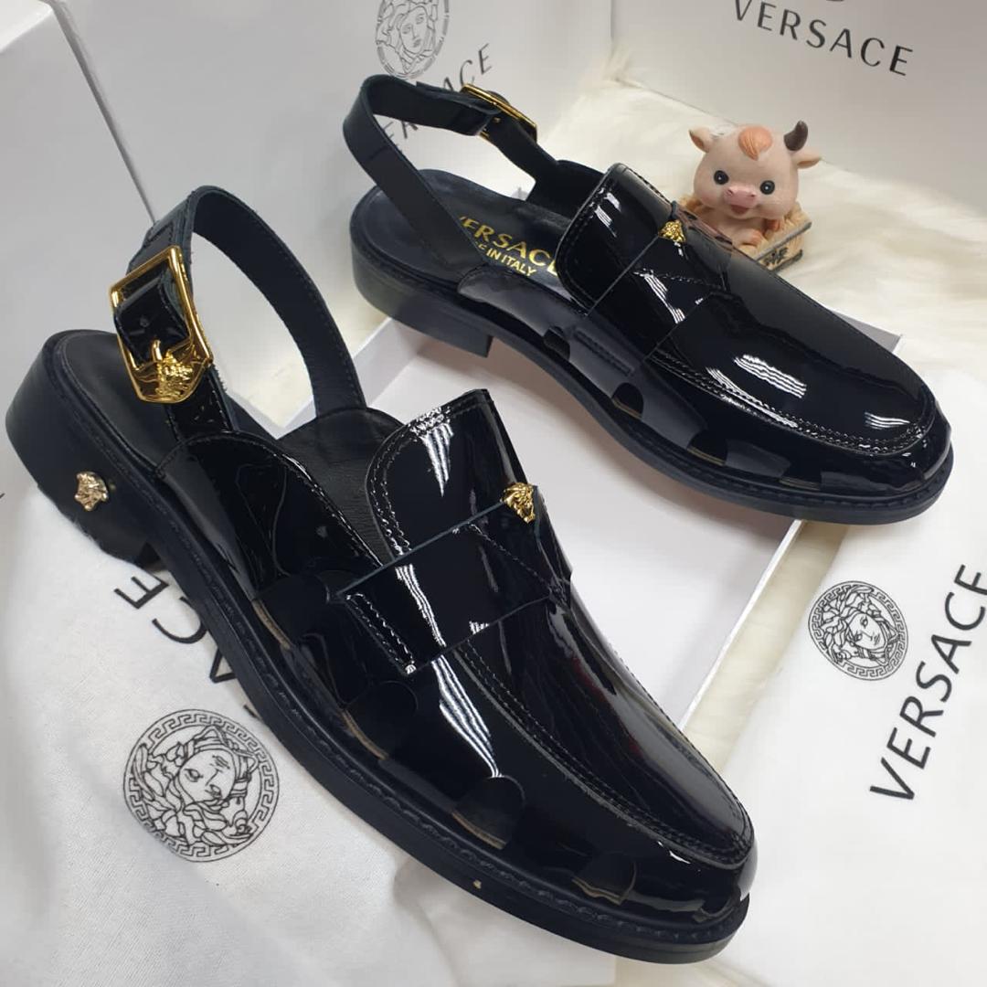 Plethora_ng's tweet photo. Available in size 40-46....N40,000
DM to order https://t.co/hxSklD2B6c