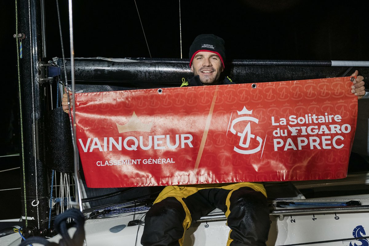 VoileBanquePop's tweet image. « J’ai gagné la Solitaire du Figaro, sous les couleurs de Banque Populaire. C’est un rêve qui se réalise ! » 🤩

Le vainqueur de la 54ème édition de @LaSolitaire54e est revenu sur sa performance et sa joie de remporter l’une des compétitions les plus emblématiques de la course au