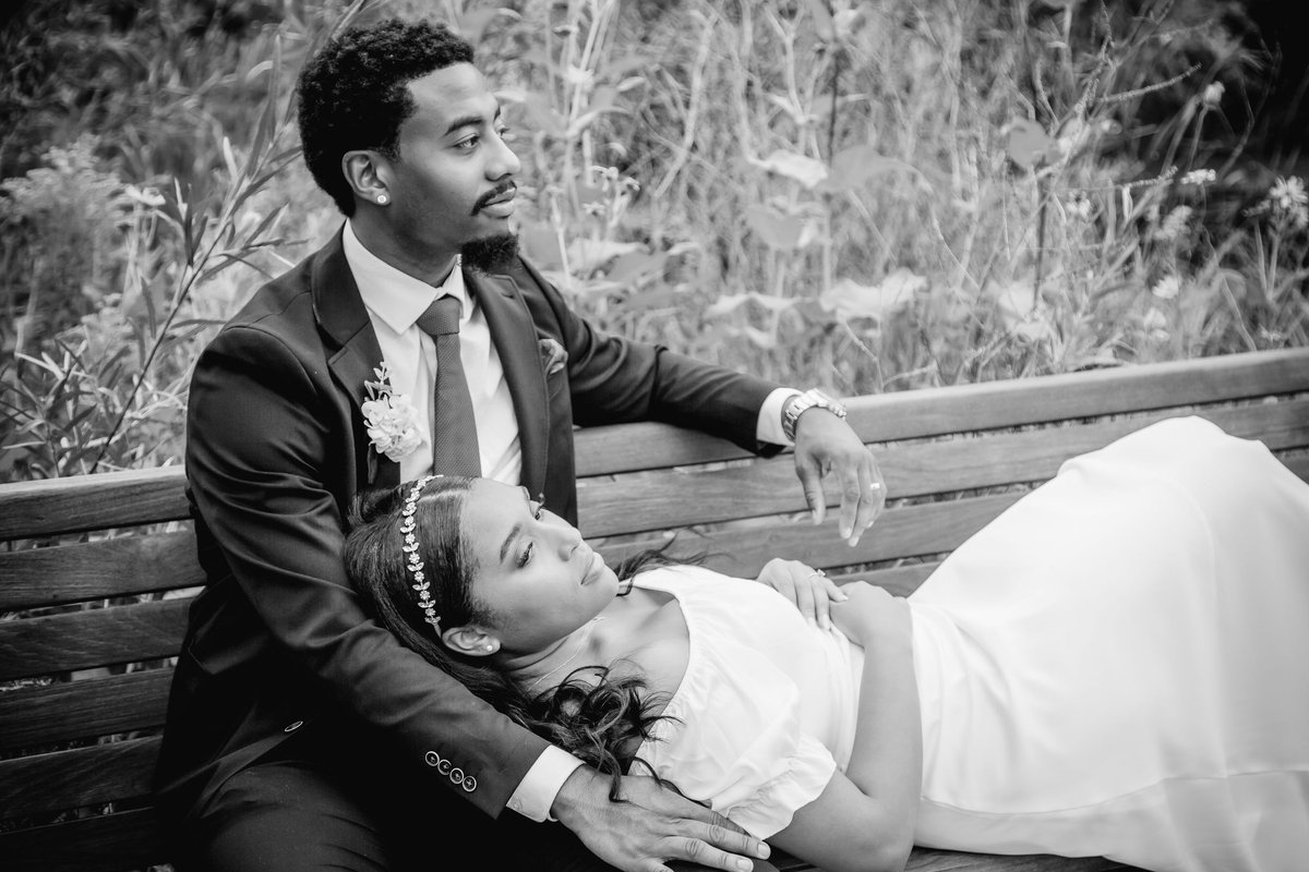Uncle_Drew11_'s tweet photo. Rivers 👰🏽‍♀️🤵🏾‍♂️ https://t.co/wkMdziL34Y