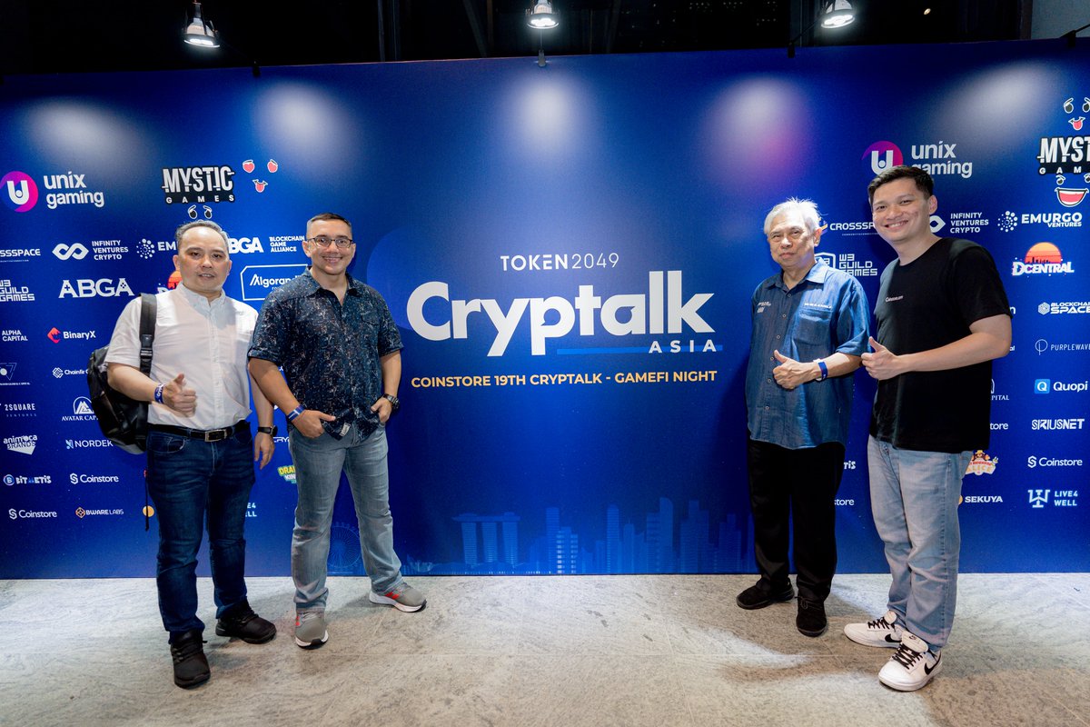 CoinstoreExc's tweet photo. ๐ธ Picture Perfect! Our photo backdrop is the go-to spot for guests looking to capture fun and memorable moments at the 19th Cryptalk: GameFi Night. Swipe to see the smiles and poses! ๐
#Coinstore #Token2049 #AfterParty #Cryptalk #GameFiNight https://t.co/z21ElUvnnw
