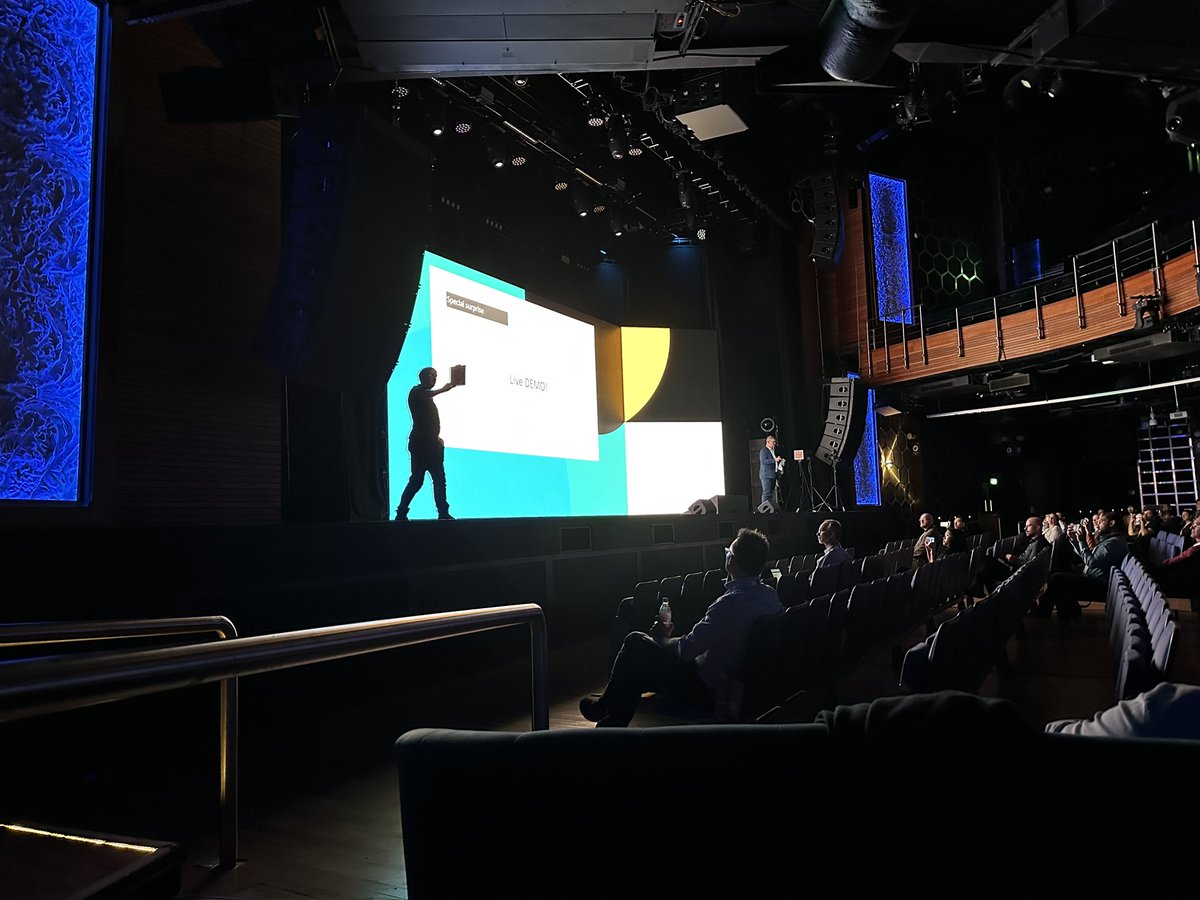 Live demo on the <a href="/CogX_Festival/">CogX Festival</a> DeepTech stage by John Bucknell, PE and <a href="/pablos/">Pablos</a> Holman of the energy solution developed by Virtus Solis Technologies:  capture solar energy in space and transmit it to the ground  via microwaves. Energy going from right to left in this picture..