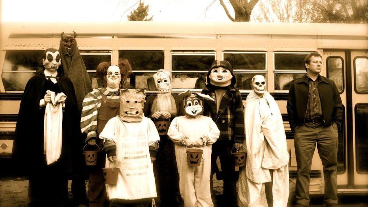 School Bus Kids Trick ‘r Treat (2007)🎃🎬