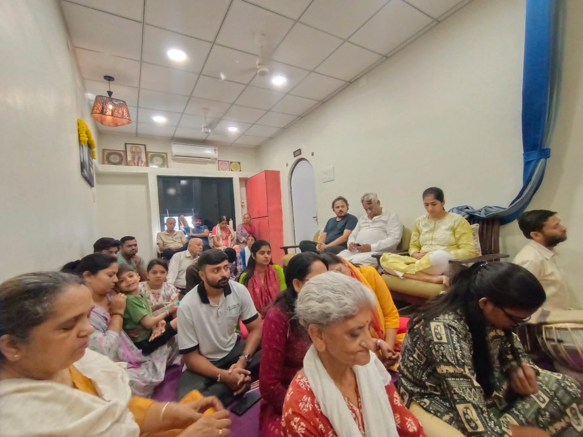 JGDSwamiji's tweet photo. #SravanRudraPuja2023 today morning Pooja from #Isanpur #Ahmedabad #VDSGujarat.
@AOLGujarat @Vaidicpujas https://t.co/K6YVh0taIo