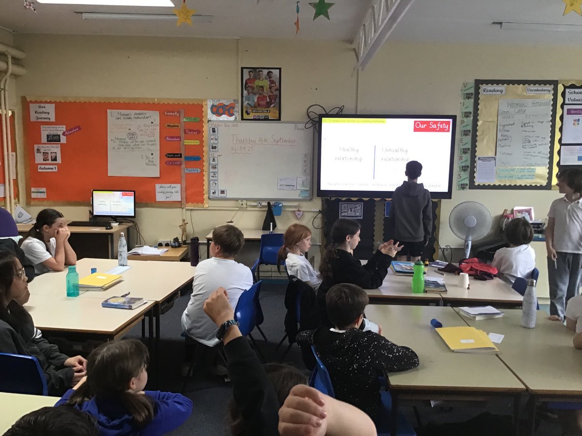 RHE in Y6 #oursafety 
What makes a relationship healthy or unhealthy? Great discussion. 
Thank you to Noah & Evan for leading the discussions 🗣️.
