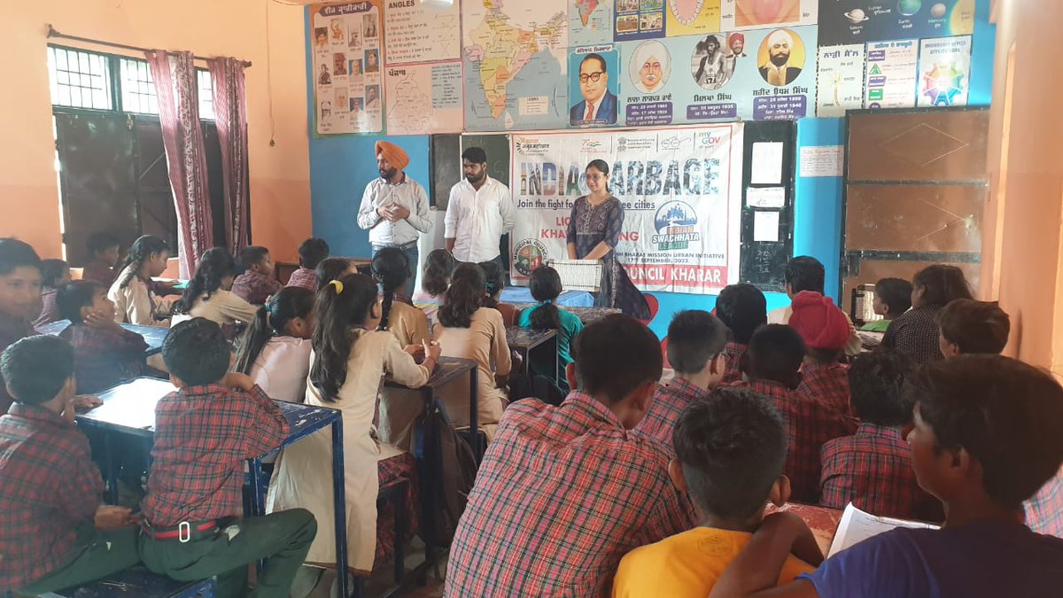 kharar_mc's tweet photo. Awareness about Indian Swachhta League 2.0 #SwachhAmritMahotsav #SwachhBharatMissionUrban #SwachhAmritMahotsav #SwachhBharatGov #PmidcPunjab #IndianSwachhataLeague #Roopamishra #ZeroWasteJanmashtami #IndianSwachhataLeague #YouthVsGarbage #SayNoToPlastic #GarbageFreeCity https://t.co/MHI0ABWNDT