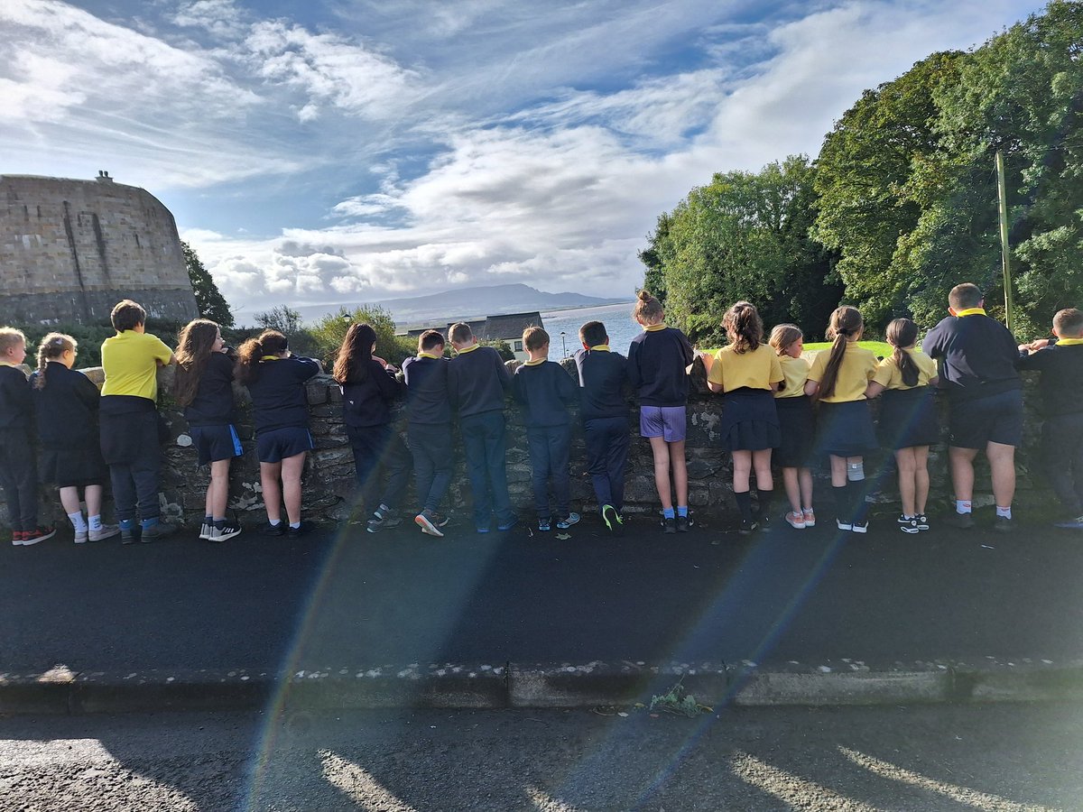 scoilcc86's tweet photo. As it's #LoveDonegal day, the children of @scoilcc86  in Greencastle made the most of the lovely morning to remind themselves of how lucky they are to grow up and live in such a beautiful part of the world. https://t.co/E9f8SjwAgk
