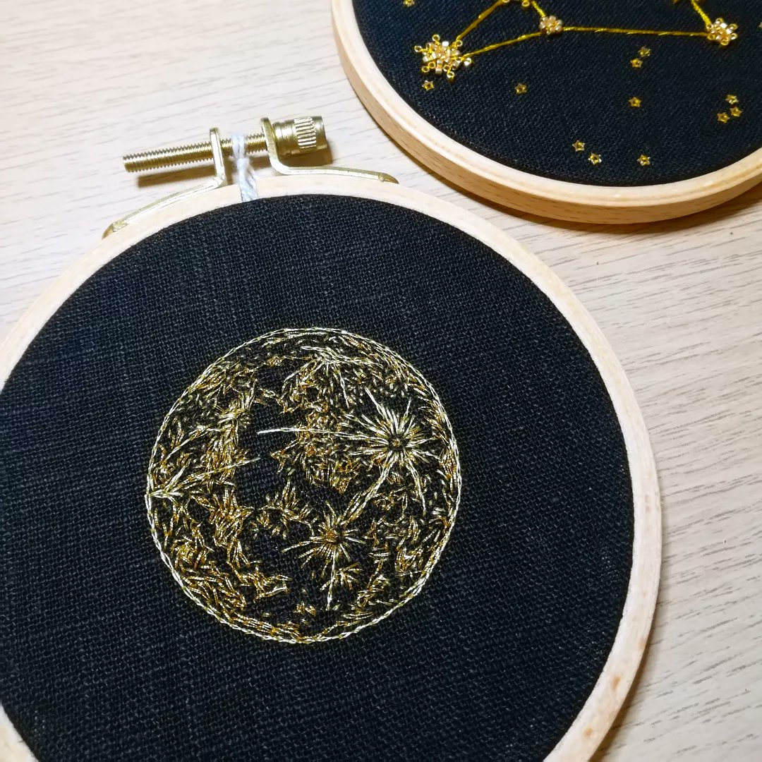 OTrichereau's tweet photo. I can't wait to do other embroideries in the same style of this moon, which design would you like to see? :D
https://t.co/3LsI2DUtle
#embroiderer #artembroidery #spaceartist #universeembroidery #moon #goldenmoon #moonartwork #moonembroidery #luneart #lunebrodée #goldembroidery https://t.co/9PR0SJJytr