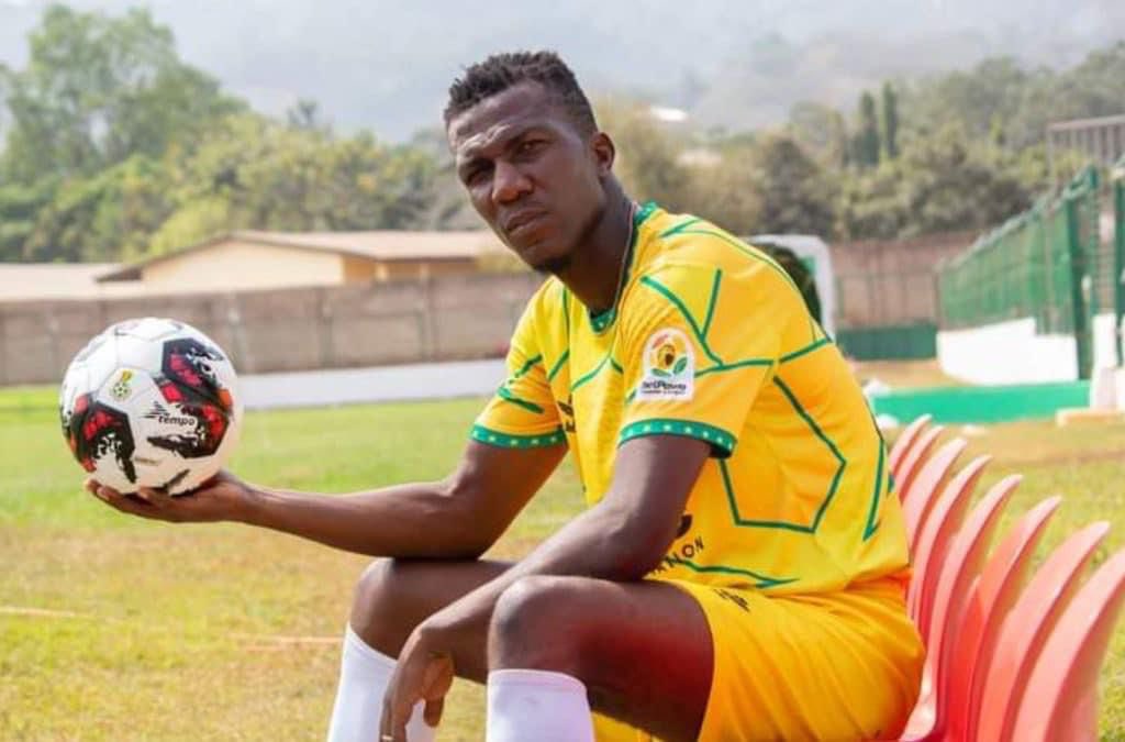 "The GFA gave me a GHC5,000 voucher to visit a dentist as my GPL goal king prize. I won’t lie, I’m really hurt. How can you give me GHC5,000 to go to a dentist just to wash my mouth, which to me is very disrespectful," - Abednego Tetteh [via Ghanasoccernet]

🌝🤔