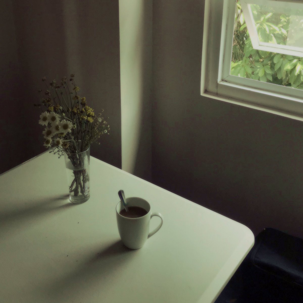 it’s so difficult to romanticize life when you’re overwhelmed with a lot of things, but i remind myself that this is part of this silly little life. me, feeling overwhelmed, frustrated, tired—it makes me human, it’s a reminder that i’m alive.