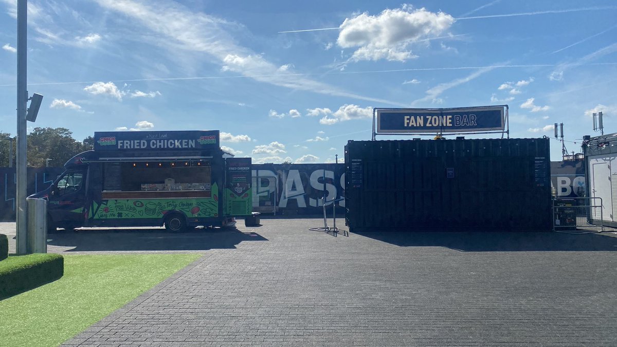 Chick 'n' Sours tweet media