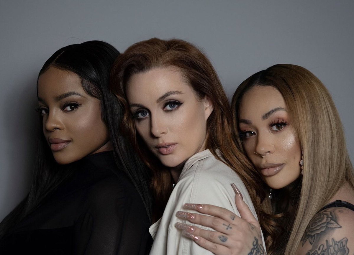 What an exciting day that awaits us all tomorrow ❤️