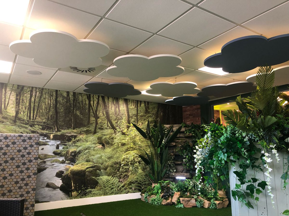 soundsorba's tweet photo. Quiet spaces are a vital part of any new/refurbished office design, and good acoustics are crucial.  Bespoke Cloudsorba rafts were used here to minimise echo and ensure the space is as peaceful as possible. We love the finished look !  #acoustics #acousticpanels #ukmanufacturing https://t.co/PvoFTjwxyu