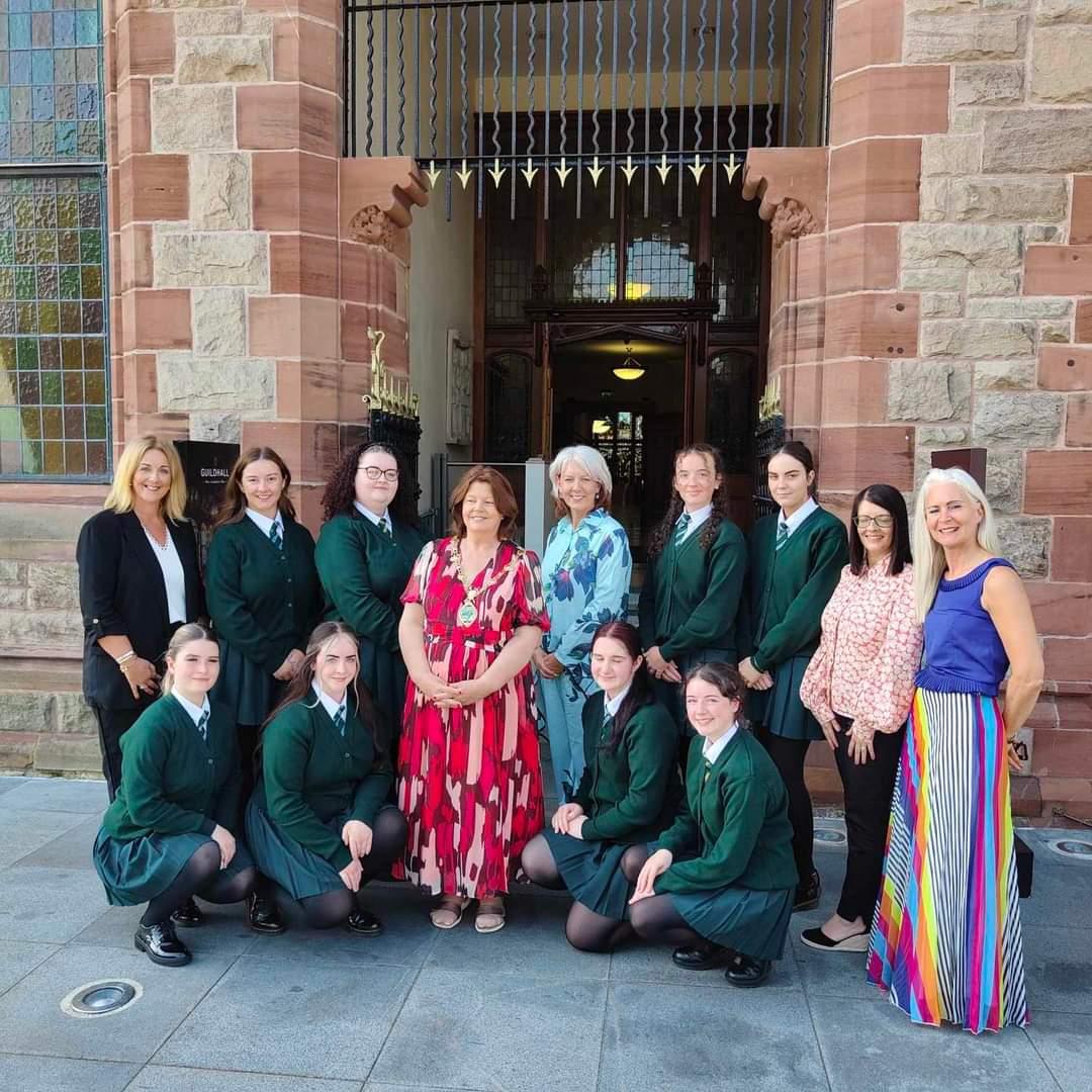 SistersIN Leadership Pupils along with Ms Conaty, Mrs O'Carolan, Mrs McIntyre and Mrs O Mianain were delighted to attend a reception at the Mayor's Parlour in recognition of the inspirational work carried out by the pupils.