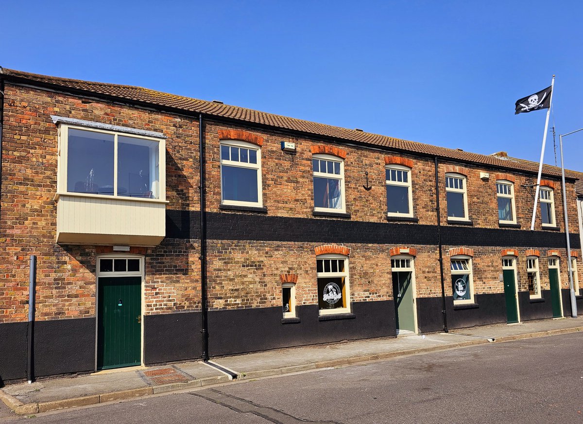 CREATIVE START CIC tweet media