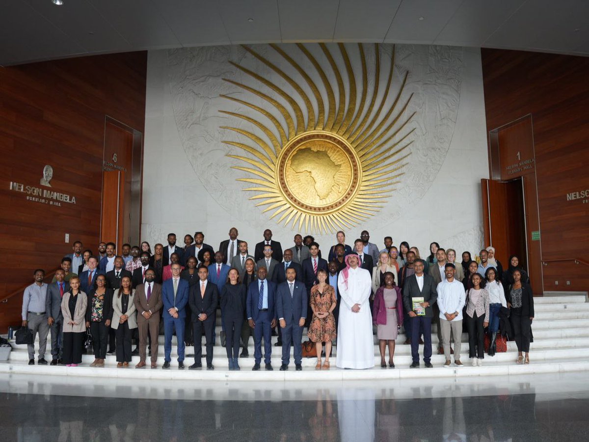 ZegeyeDawit's tweet photo. Pleased to participate with @UNICEFEthiopia in the @_AfricanUnion, @UAEthio & @Denmark_Addis event to elevate the role of youth in climate negotiations. Working towards ensuring effective engagement of African youth climate activists in #COP28UAE is crucial.📷📷 #ThePowerInYouth https://t.co/zaO1PZgPb7