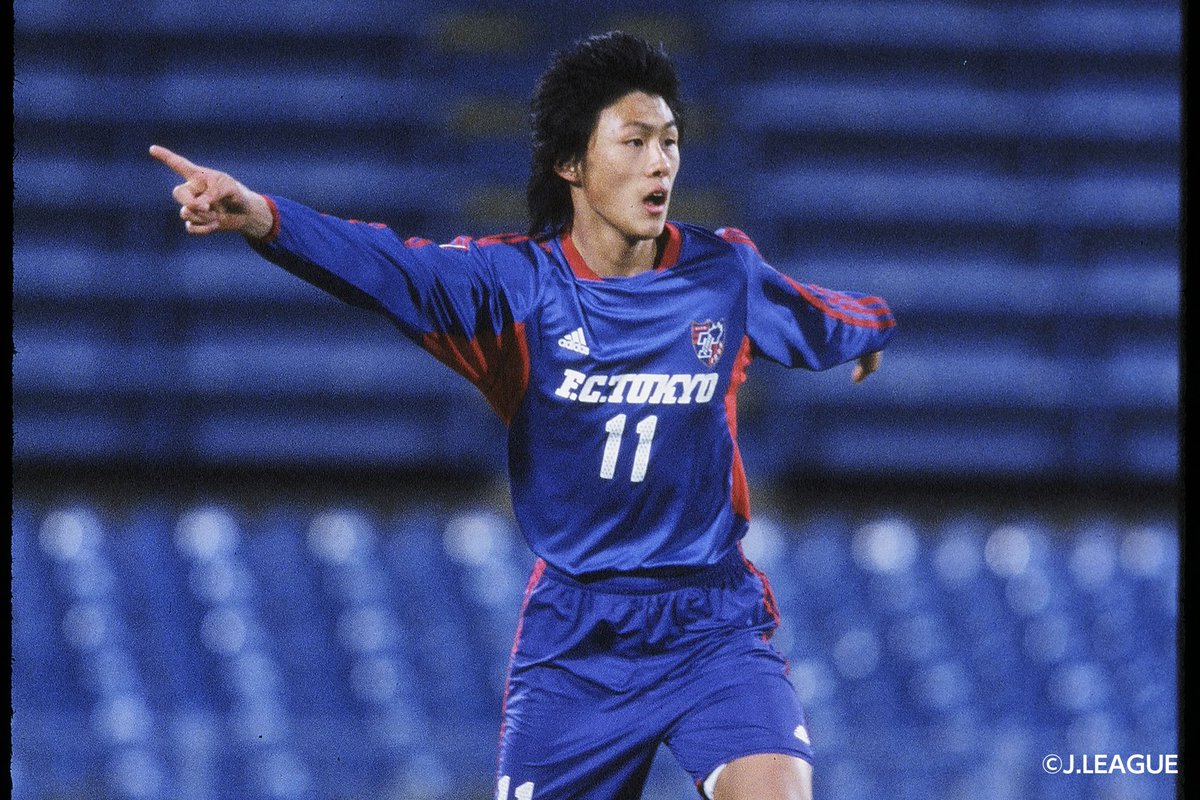 FCtokyo_sub's tweet photo. 🔵🔴
FC東京U-18出身で、トップチームに昇格。一度はチームを離れるも2013シーズンに復帰し、熱いプレーで愛された #李忠成 選手が現役引退を発表しました。

昨年FC東京アドバンススクールに顔を出してくれるなど、未だに気にかけてくれている忠成選手。
現役生活お疲れ様でした。
#fctokyo #tokyo https://t.co/IrpK786nvR