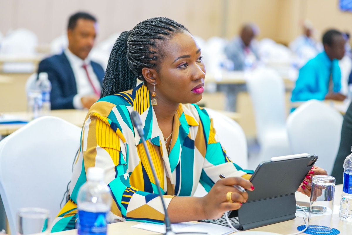 UNDPZambia's tweet photo. 𝗚𝗼𝗼𝗱 𝗴𝗼𝘃𝗲𝗿𝗻𝗮𝗻𝗰𝗲 𝗶𝘀 𝗰𝗲𝗻𝘁𝗿𝗮𝗹 𝘁𝗼 𝘀𝘂𝘀𝘁𝗮𝗶𝗻𝗮𝗯𝗹𝗲 𝗱𝗲𝘃𝗲𝗹𝗼𝗽𝗺𝗲𝗻𝘁

Reflecting on day 1 of the East &amp; Southern Africa democracy forum, we prepare to dissect the youth's &amp; women's role is shaping a constitutionally transformed democratic Africa 🌍 https://t.co/O4fLaWjJDS