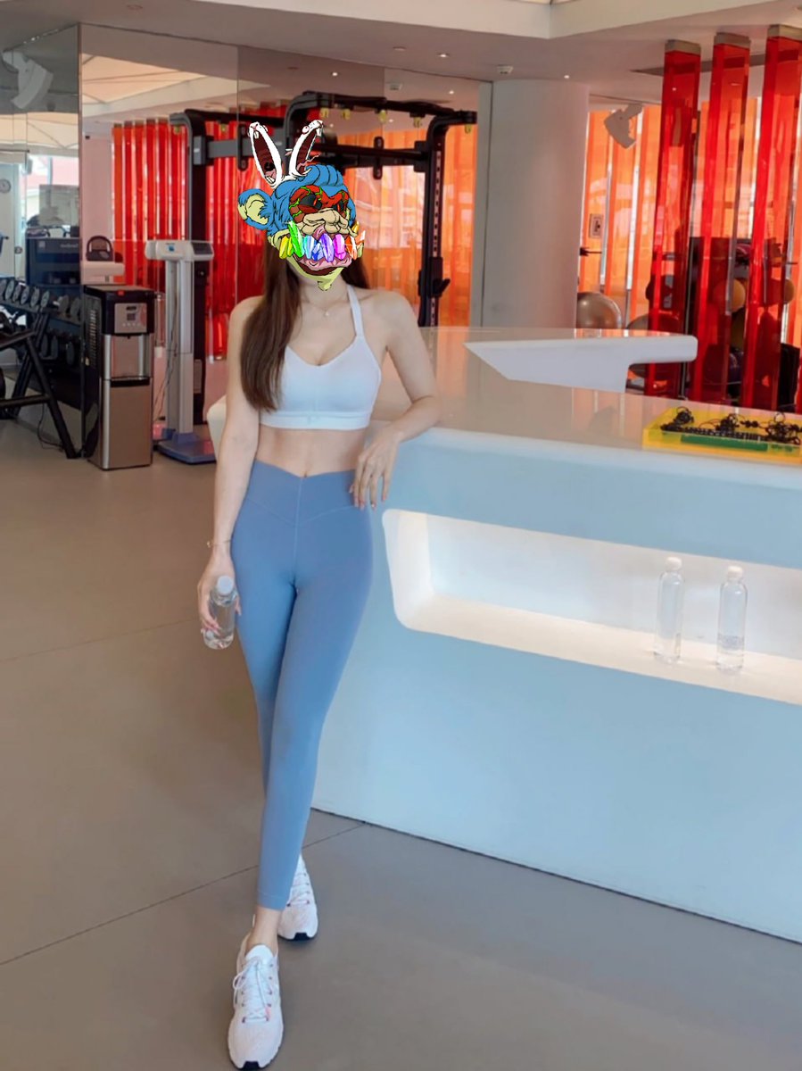 Back from work, and I'm hitting the gym to de-stress and stay fit. 💪🏋️‍♀️ Let's make every day count!  <a href="/BoredApeYC/">Bored Ape Yacht Club 🍌</a>

#BAYC #FitnessGoals #WorkoutWednesday