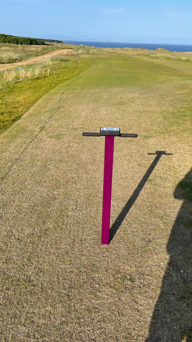 seanharkness1's tweet photo. Another quick recovery on a high wear area, aided by Quadrop! really does do the magic and help it soak up all that goodness👌🏽
4 days of a difference. Results speak for themselves. #quadrop @Quadropdosing @Aitkens_turf @terralift https://t.co/dRFo0jAt6m