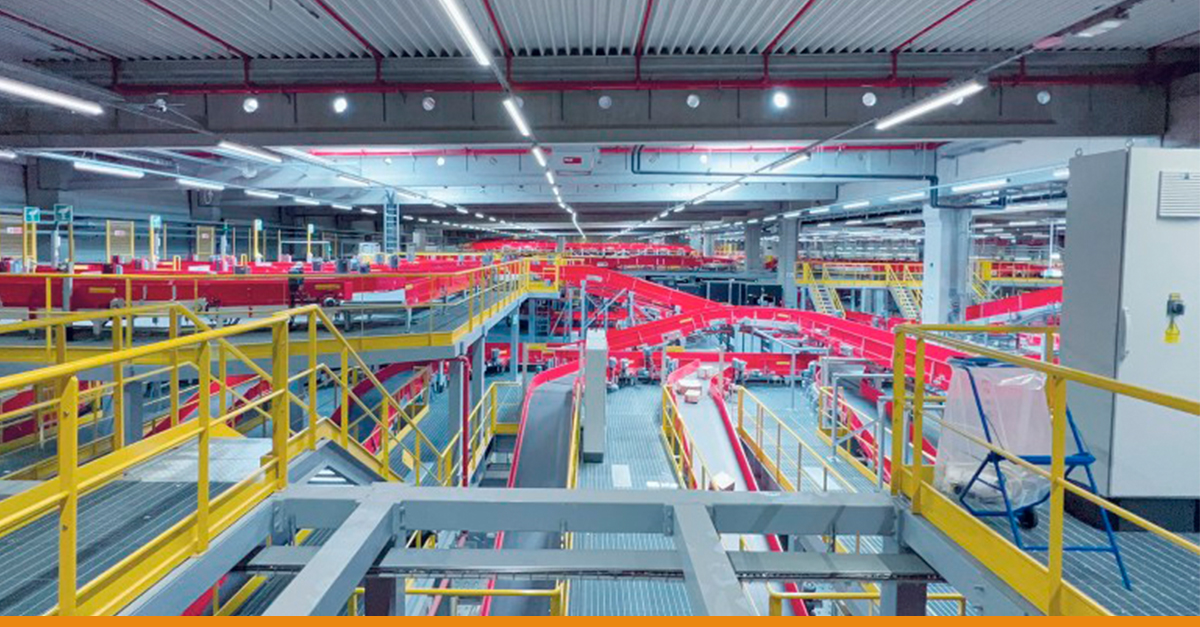 Kennen Sie bereits den LogiDrive® Lösungsraum von NORD? Er wurde speziell für die Förderanwendungen in #Paketverteilzentren und #Flughäfen optimiert. Mehr dazu erfahren Sie hier: hubs.ly/Q022ctFZ0