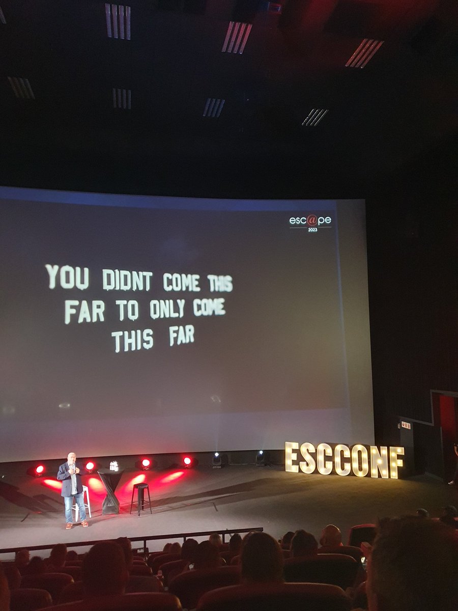 Robyn Lawrenson tweet media