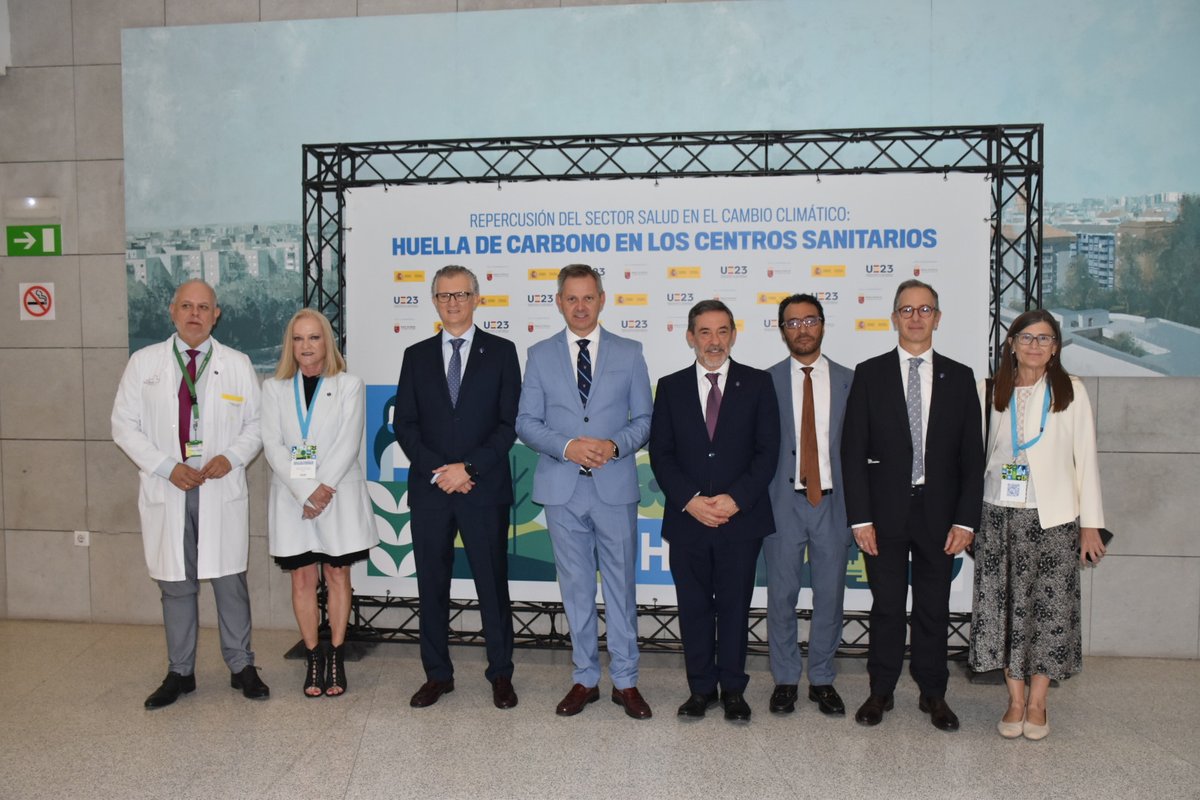 🔹El ministro de Sanidad en funciones ha inaugurado hoy en Murcia la Reunión de Alto Nivel #RAN ‘Repercusión del sector salud en el cambio climático: Huella de carbono en los centros sanitarios’, dentro de la agenda de la #EU2023ES 

#HuellaDeCarbonoSanitaria