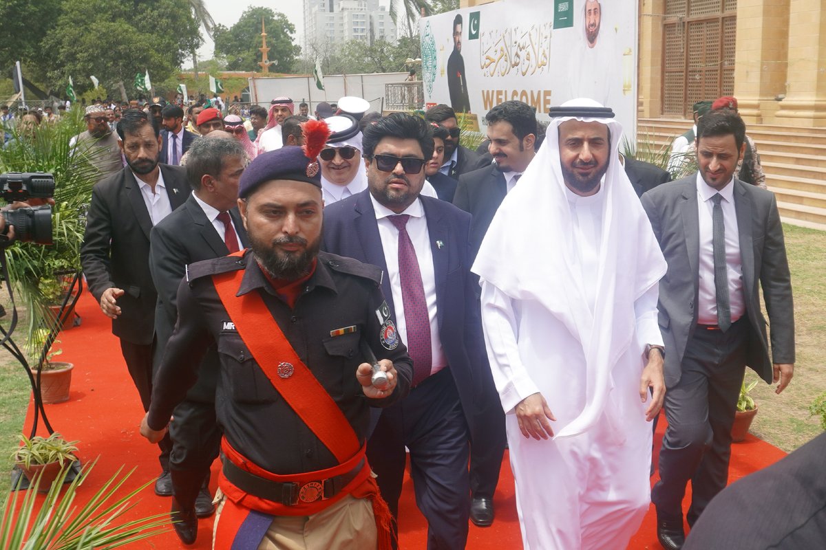 AdPulseIMC's tweet photo. AdPulse hosted a reception for His Excellency Dr. Tawfiq bin Fawzan Al-Rabiah, the Saudi Minister of Hajj and Umrah, and his delegation at the Governor House of Sindh.
#GovernerSindh #adpulse #ksa #event #advertising #advertisingagency #welcome #karachi #hajj #umrah #ministers https://t.co/0PXCLTdrlg