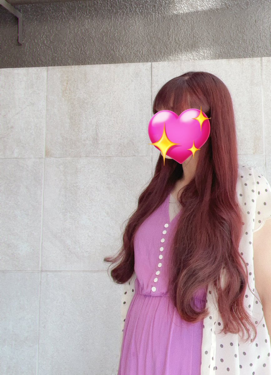 Twitterアプリ消えたから入れ直したらこっちの垢のフォロワさんよく見えるようになったー！
生きてる🐰
いま、帰省中🤚
この写真は1ヶ月前の。髪の毛が綺麗だった頃の📷