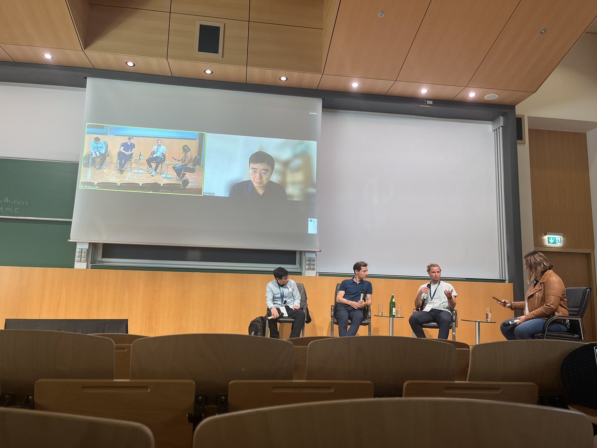 Happening right now at #AutoML23 <a href="/automl_conf/">AutoML_conf</a>: Panel on LLMs x AutoML and how the two can profit from each other. At <a href="/AIHannover/">LUH-AI</a> we deem this a super interesting topic! If you are interested, I can recommend our recent paper on the matter: arxiv.org/abs/2306.08107