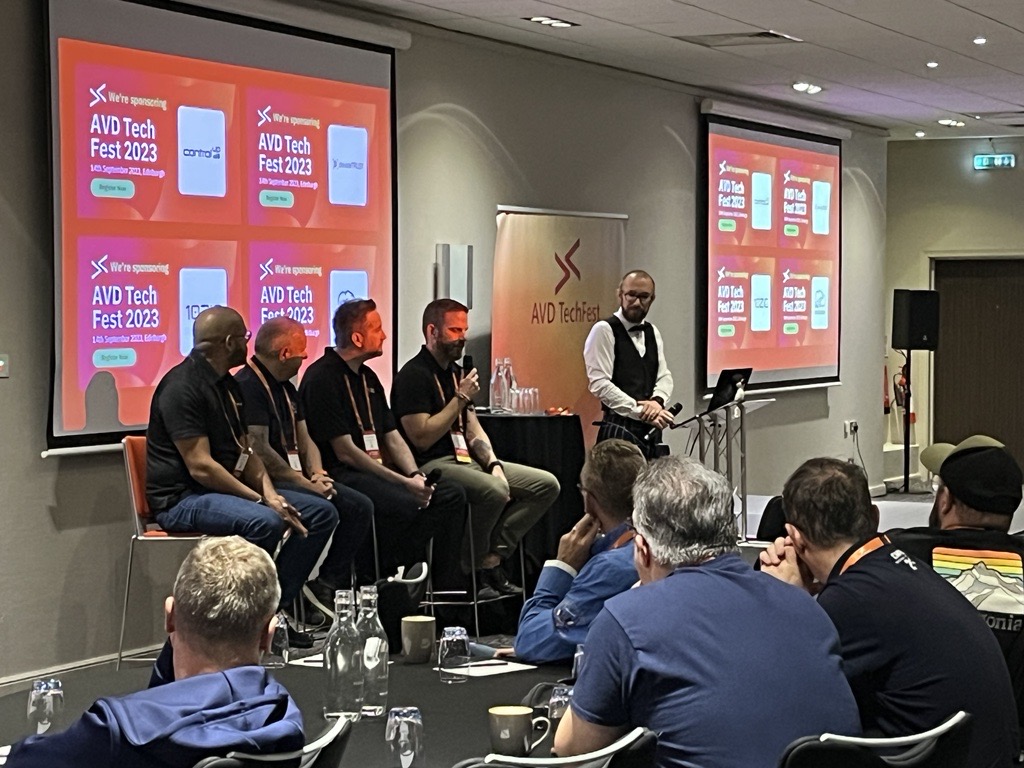 deviceTRUST tweet media