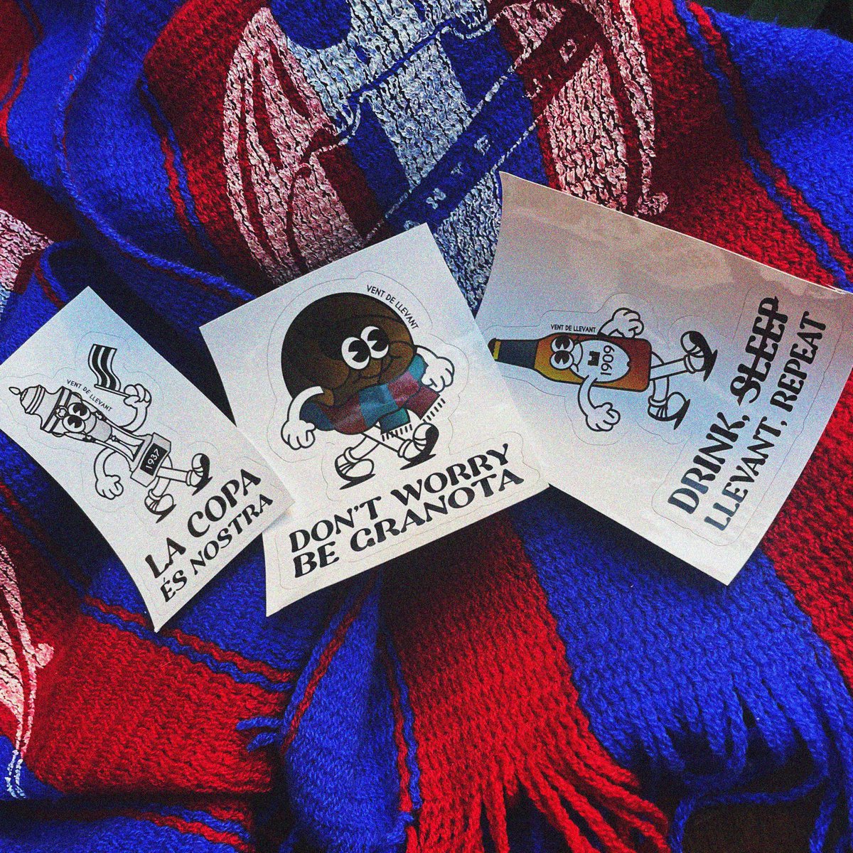 VentdLlevant's tweet image. Vista la bona acollida de les enganxines, en regalem un pack de 15 unitats de cada model... vols participar? 😏👇🏻

sᴏʀᴛᴇɪɢ

🔵 Seguix-nos a @VentdLlevant
 
🔴 Fes RT a este tuit

Sorteig actiu fins a les 18:00 del 15/09/2023, sort a tots! 🐸 #LevanteUD