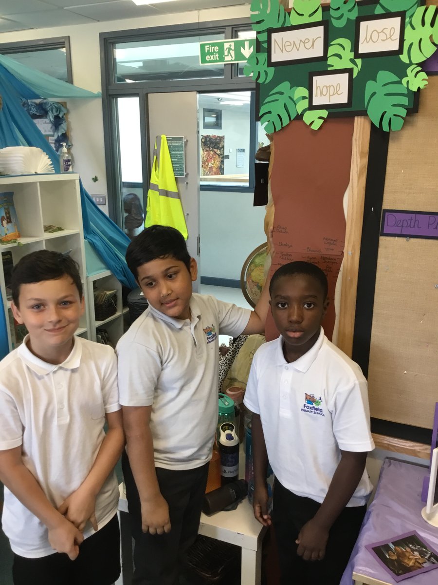 foxfield_cherry's tweet photo. We started our year by marking our height on the class tree. We will measure ourselves at the end of the year to see how much we have grown! 🌳🍒 https://t.co/frB9euWann