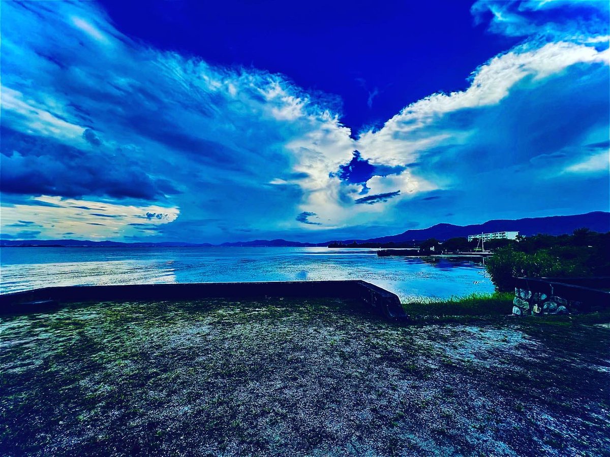 kenken_kyoto_'s tweet photo. 滋賀県 琵琶湖
#琵琶湖 #滋賀県 #滋賀県観光 #滋賀 #滋賀観光 #堅田 #びわ湖アンバサダー #しがトコ #hellootsu https://t.co/ZnOinjh1Q5