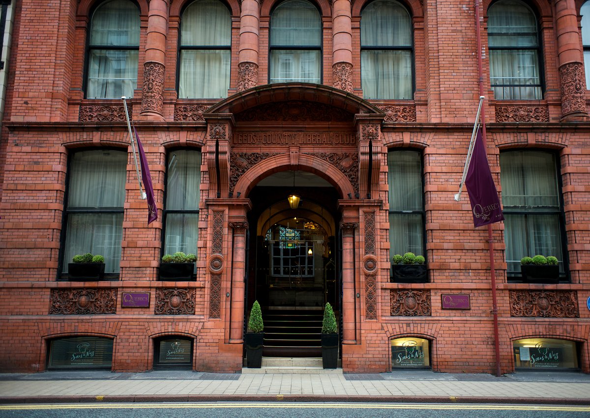 Congratulations to @QuebecsHotel Leeds for being awarded a @VisitEngland ROSE Award 2023 for providing an outstanding customer experience! 👏🌹 visitbritain.org/sites/default/…