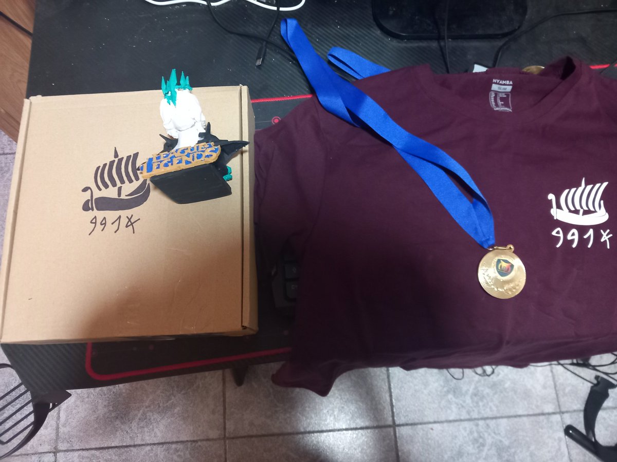 Cuando perteneces al mejor club del mundo y lo sabes <a href="/ErytheiaEsports/">ERYTHEIA ESPORTS ⛵</a> #remamosjuntos