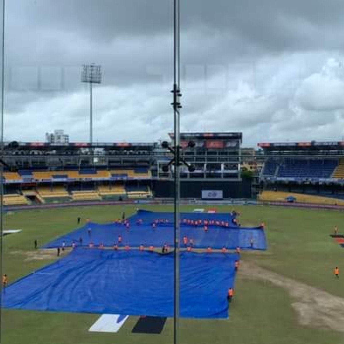 Rain stopped. Hope for the best #BabarAzam #TheBasnahiraBoys #HouseOfTigers #ColomboStrikers #LPL2023 #StrikeToConquer #AsiaCup2023