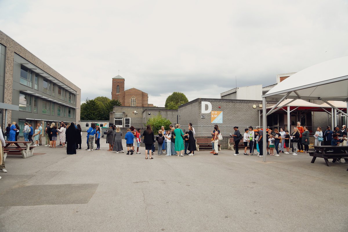 Elthorne Park High tweet media