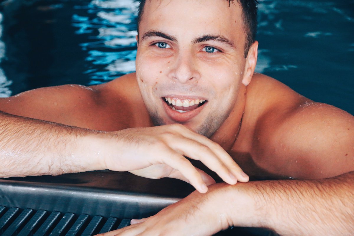 9pulkrozp's tweet image. Zwiadowcy #9pr rywalizowali o tytuł najlepszego pływaka 💪❗ W wyścigu na 50 metrów stylem klasycznym bezkonkurencyjny okazał się szer. Konrad Piwowarski z czasem 35,7 sek. W ubiegłym roku zdobył🥇na Mistrzostwach WP w Zegrzu w stylu motylkowym. 
@MON_GOV_PL @DGeneralneRSZ