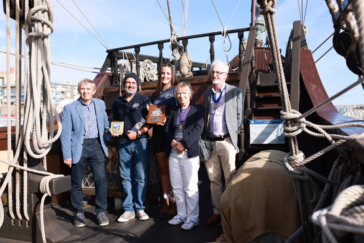 The Deputy Lord Mayor and Consort enjoyed a fab visit to the stunning El Galeon Andalucia yesterday morning. It is currently moored up at the Barbican Landing Stage and open to visitors until the 17th September #plymouth @PlymCatte Image Credit: @oneplymouth