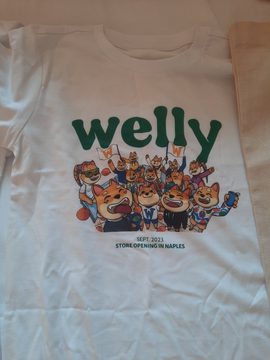 BucheckerMario's tweet photo. @richmondboii @wellyfriends I have to say @wellyfriends is like a family business! 🤗 From the moment we stepped in, we felt so welcomed. It's amazing how everyone at #WellyBytes  made an effort to get to know us, the crazy community folks. 🙌 Thanks for the warm welcome #Napoli https://t.co/pjLrk4KzEF