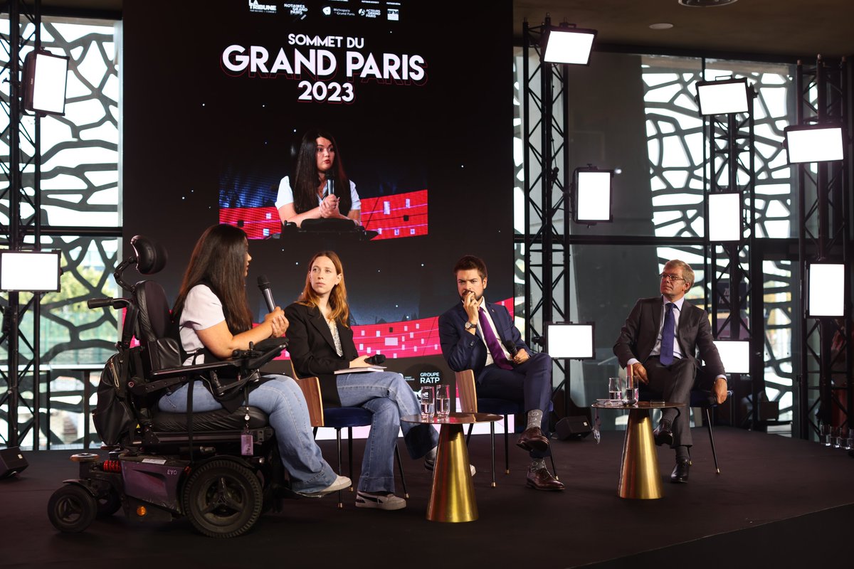 <a href="/ArkwrightEdward/">Edward Arkwright</a> <a href="/GroupeADP/">Groupe ADP</a> #SommetduGrandParis - "On attend beaucoup. La question sur l'accessibilité n'a jamais autant été mise en lumière en ce moment. Il faut que cela rentre dans les normes et que cela devient automatique."
<a href="/HarrakRajae/">El harrak Rajae</a>, Présidente-fondatrice de <a href="/Veeby_A/">VeebyA 🚖 ♿</a>