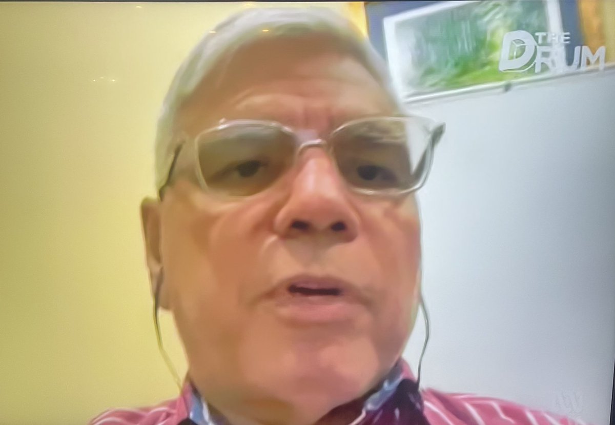 JayJay91341991's tweet image. Privileged elitist Warren Mundine is shady AF!
Eyes darting everywhere when trying to answer a question. What a grub! 🤮
#thedrum #VoteYES23Australia #auspol #YES2023