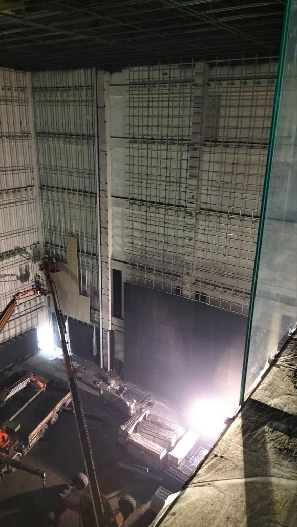 Reminder : Physical 🥈Silver and 🥇Gold will be stored in  ONE OF THE WORLD'S LARGEST CAPACITY VAULTS

One of the highlights of „The Reserve“ is its 32-meter high, 10,000-ton capacity silver vault.

Where does all the 🥈silver come from ?
#silversqueeze