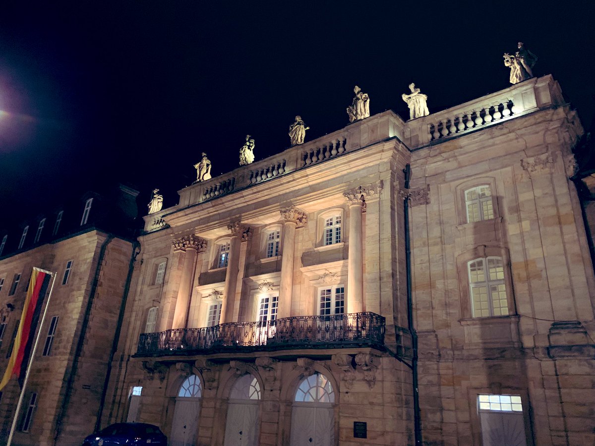 MarieAnnConinsx's tweet photo. In 2010, I witnessed a great performance of 🇲🇽tenor Rolando Villazon in #Mexico, the day 🇲🇽defeated France at the ⚽️World Championship. I was again very impressed by his splendid staging in “l’Orfeo” in #Bayreuth🇧🇪.  

#Opera #Villazon #Bayreuth🇪🇺 https://t.co/xZ7AoLJDU5